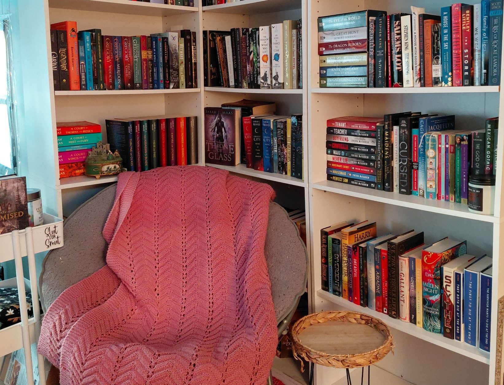 Reading Stats and Life Updates: Wrap Up 2025